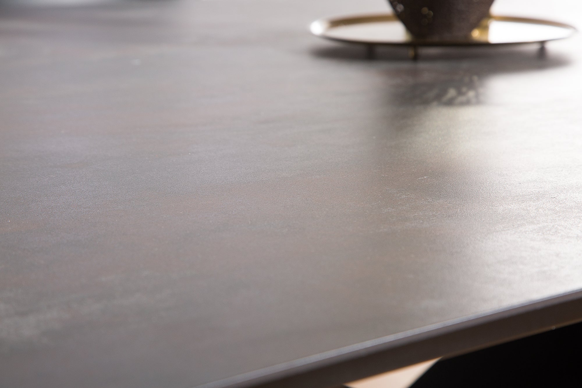 Table à manger extensible PROMETHEUS 180-220-260cm en céramique de lave fabriquée en Italie