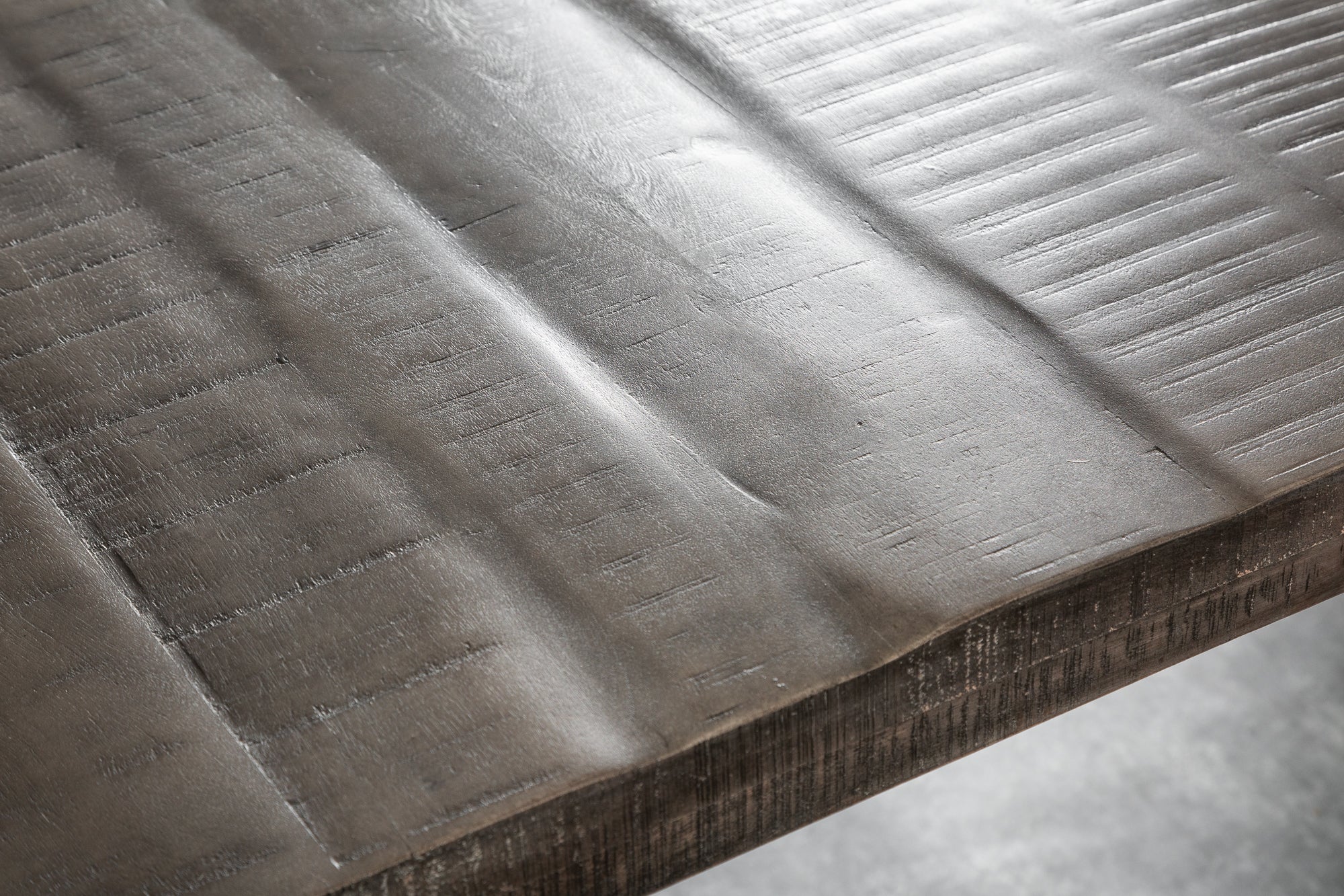 GALAXIE Mesa de comedor industrial maciza de 200 cm en madera de mango gris con estructura en forma de estrella