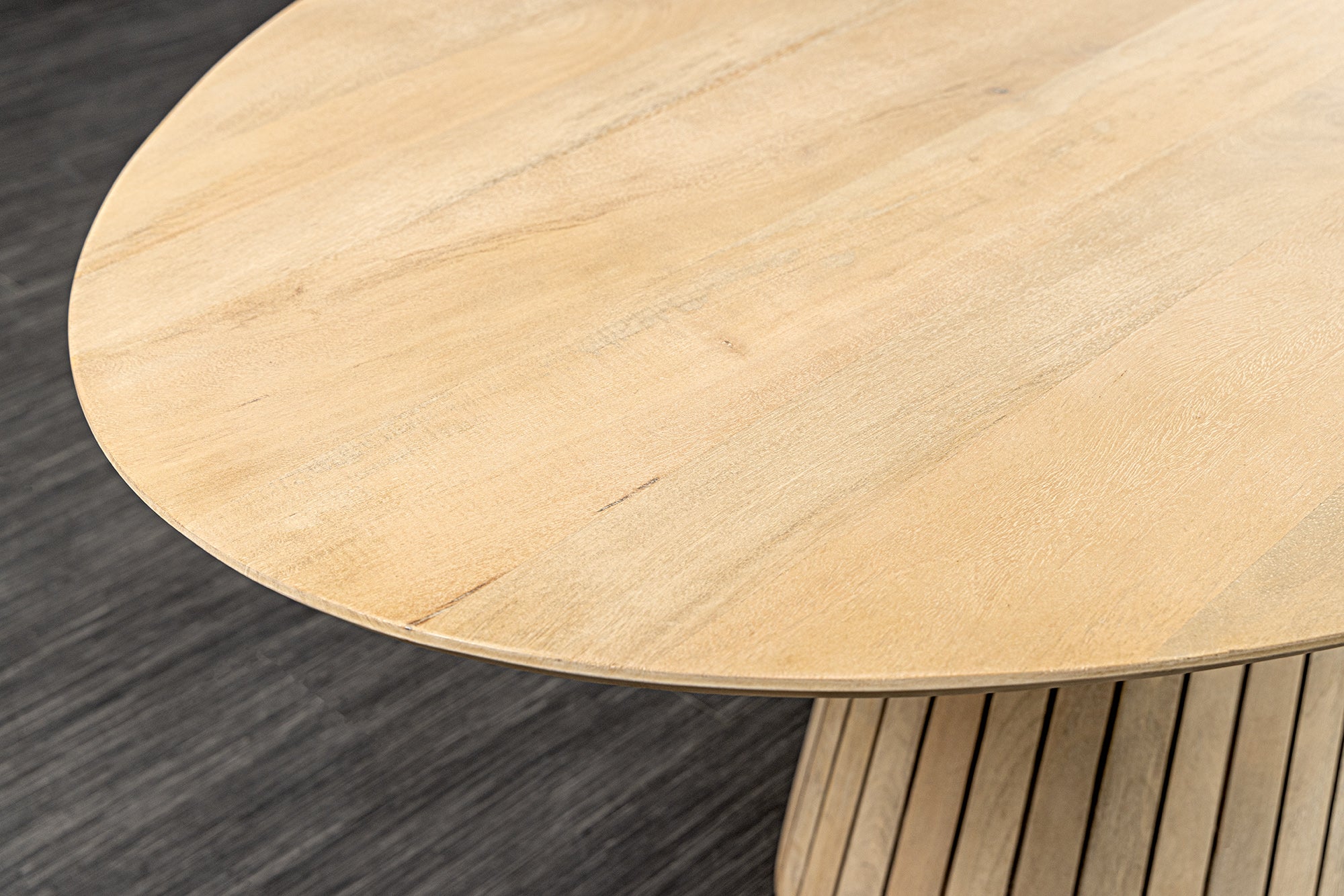 ART DECO Mesa de comedor ovalada de 220 cm en mango macizo encalado con base de columna