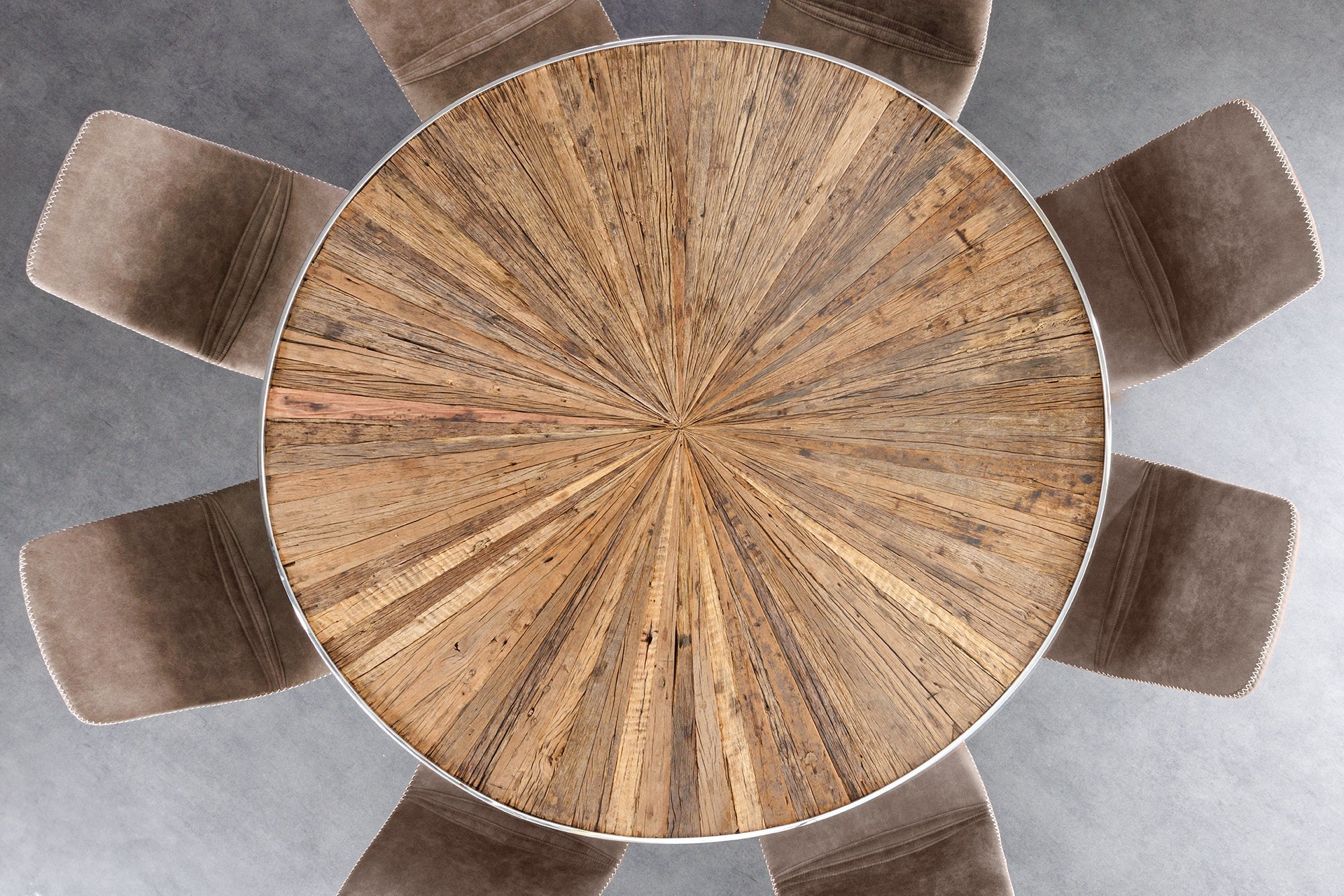 Table à manger ronde BARRACUDA 140cm teck marron bois massif verre argent inox chromé