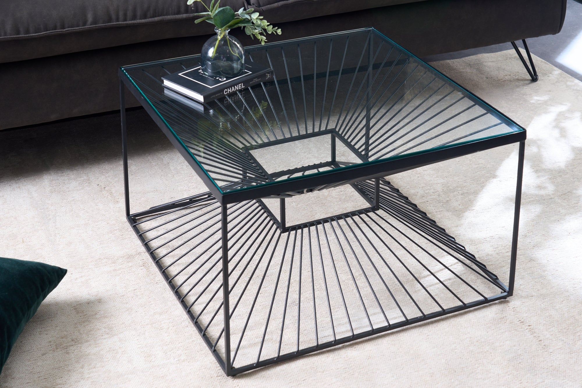 abstract-illusion-60cm-metal-negro-vidrio-hecha-a-mano-diseño-moderno-mesa-inferior_43502 (inv)