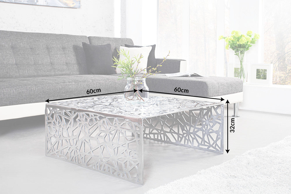 Table basse artisanale ABSTRACT 60cm en aluminium couleur argent au design Gap