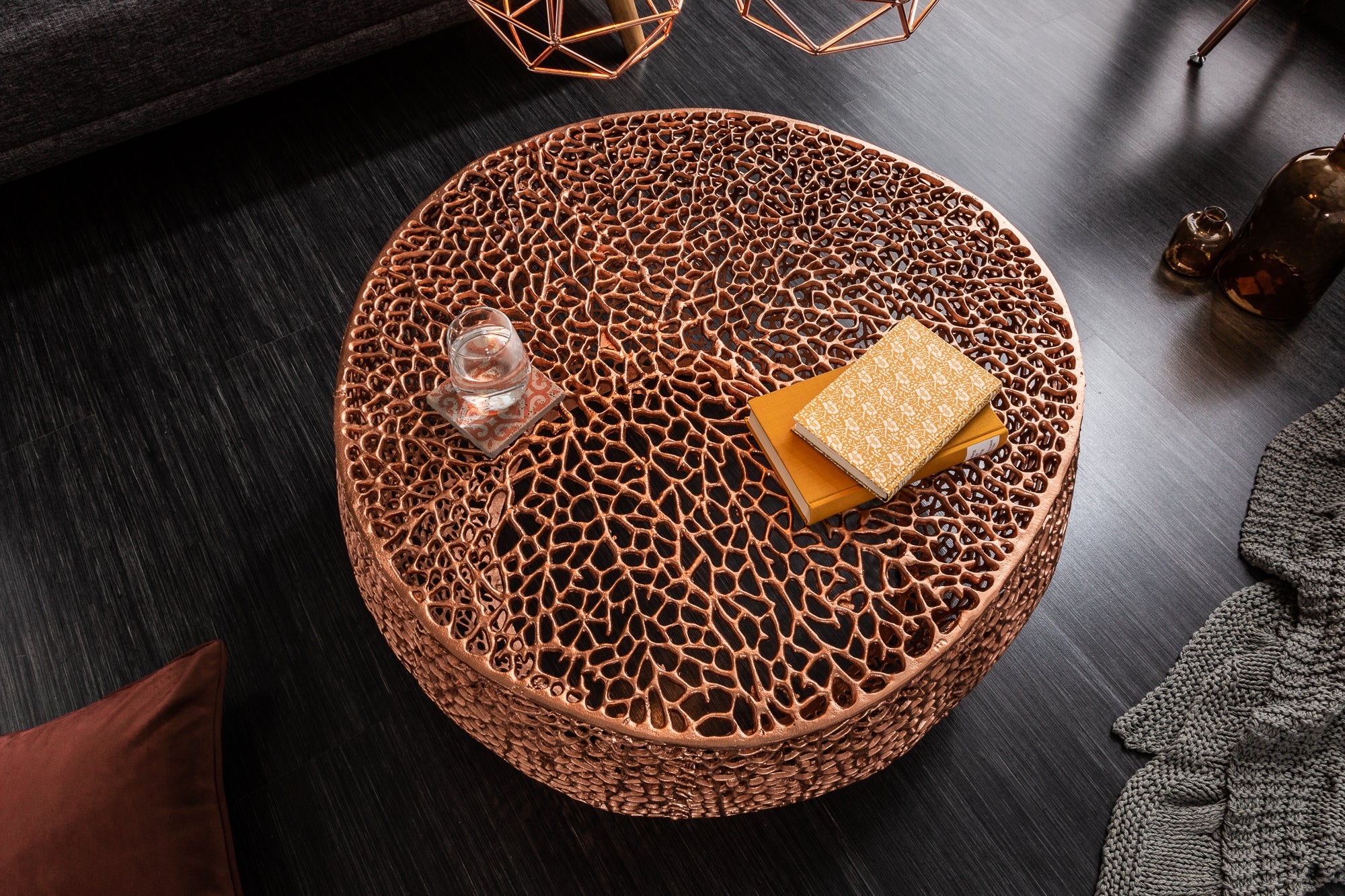 Table basse design filigrane ABSTRACT LEAF 80cm cuivre fait main