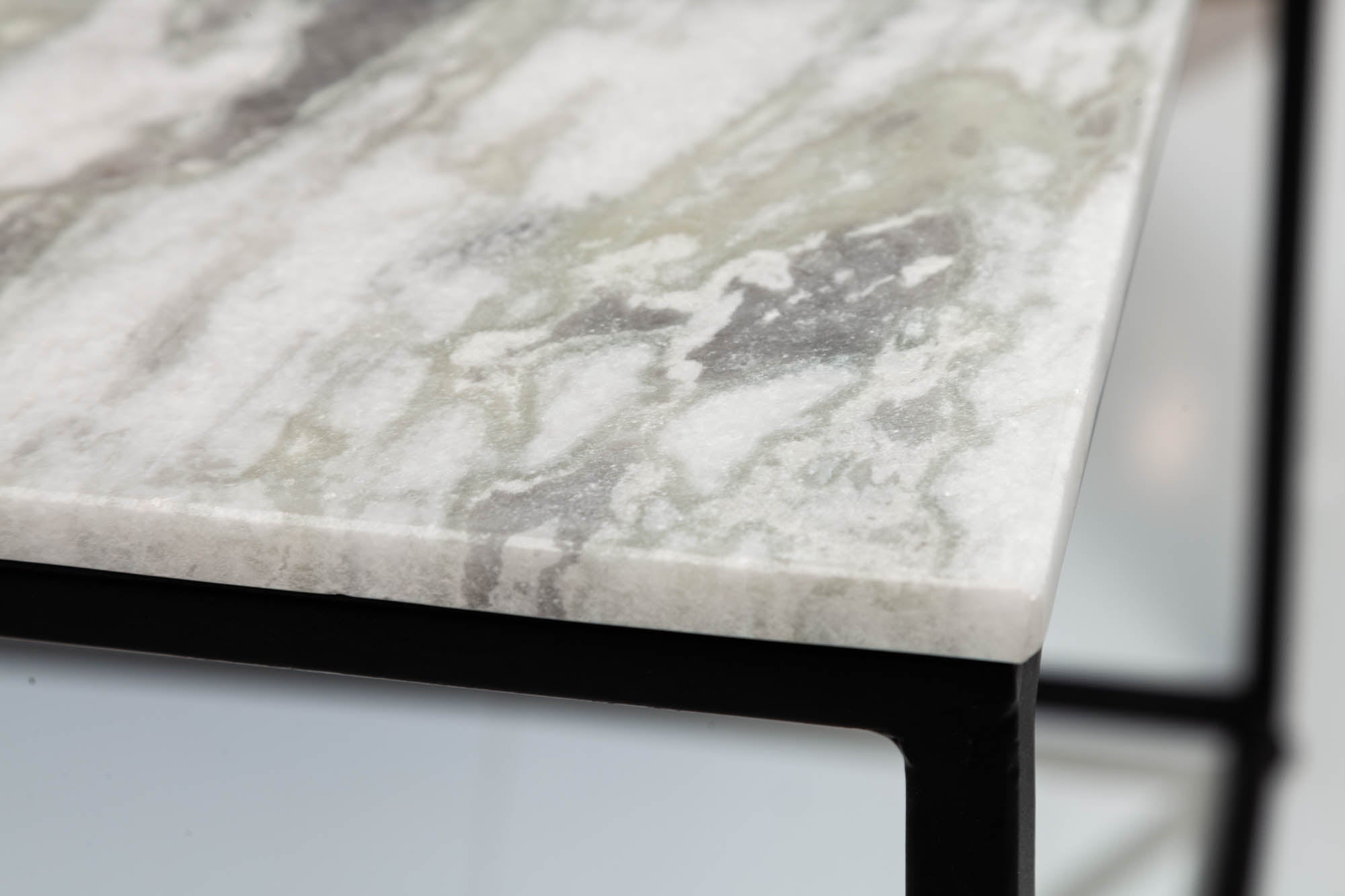 Table basse élégante ELEMENTS 50cm blanche avec plateau en marbre poli