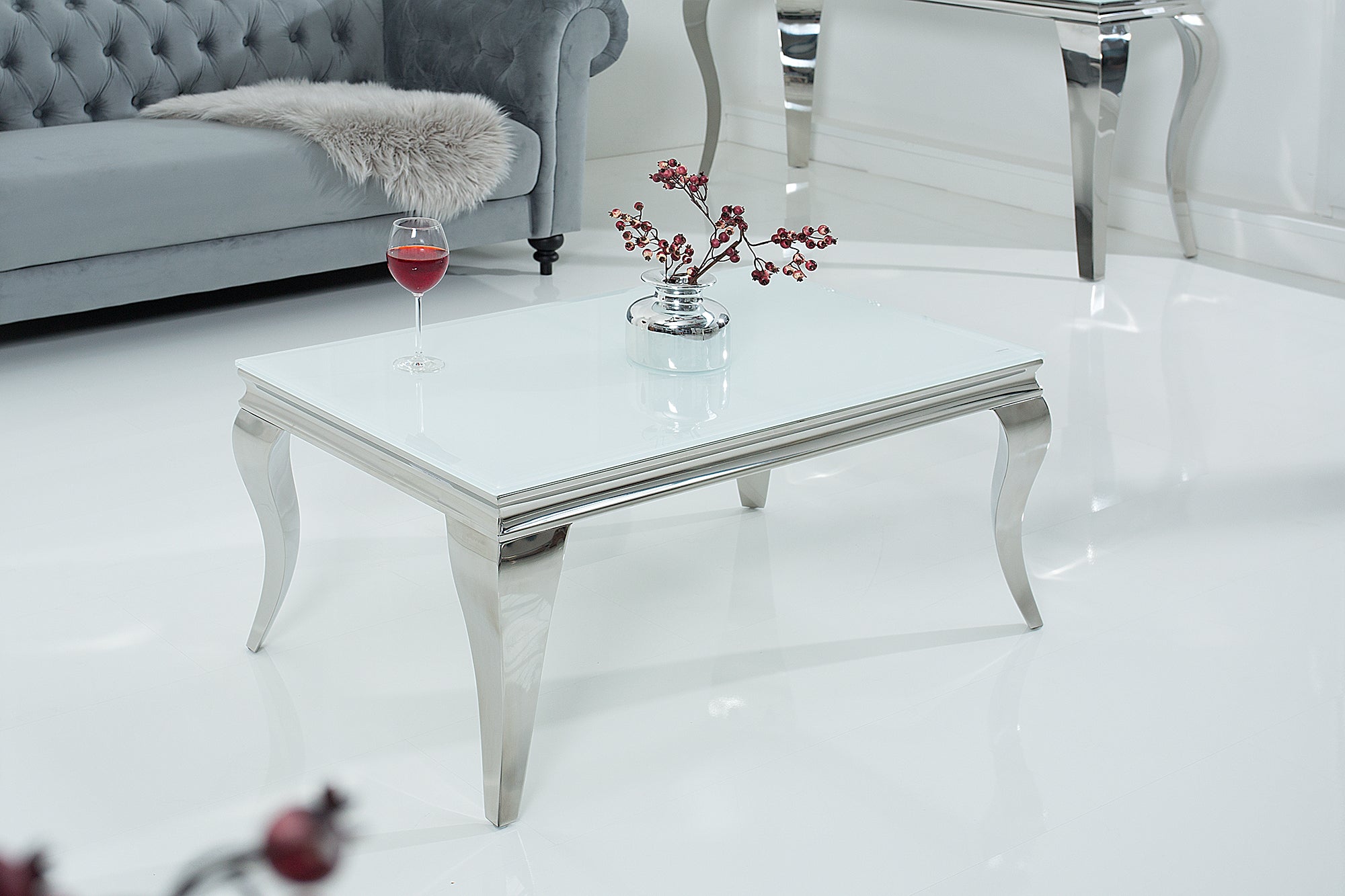 Table basse élégante MODERN BAROQUE 100cm argent avec verre opale blanc