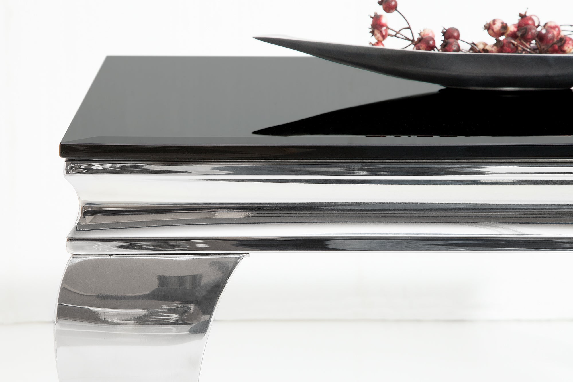 Table basse élégante MODERN BAROQUE 100cm argent avec verre opale noir