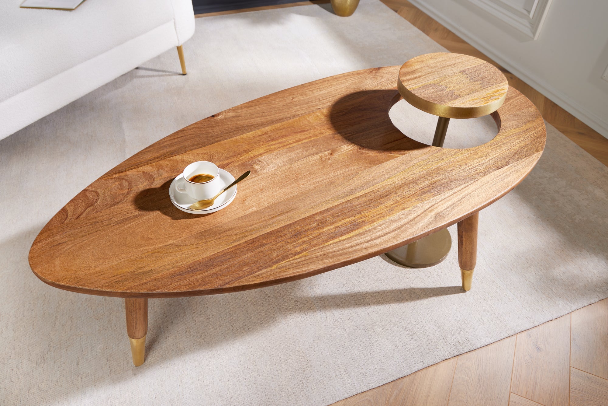 table-basse-en-bois-massif-gatsby-110-cm-marron-dore-manguier-ovale-ronde-table-dappoint-lot-de-2-design-retro_43348 (inv)