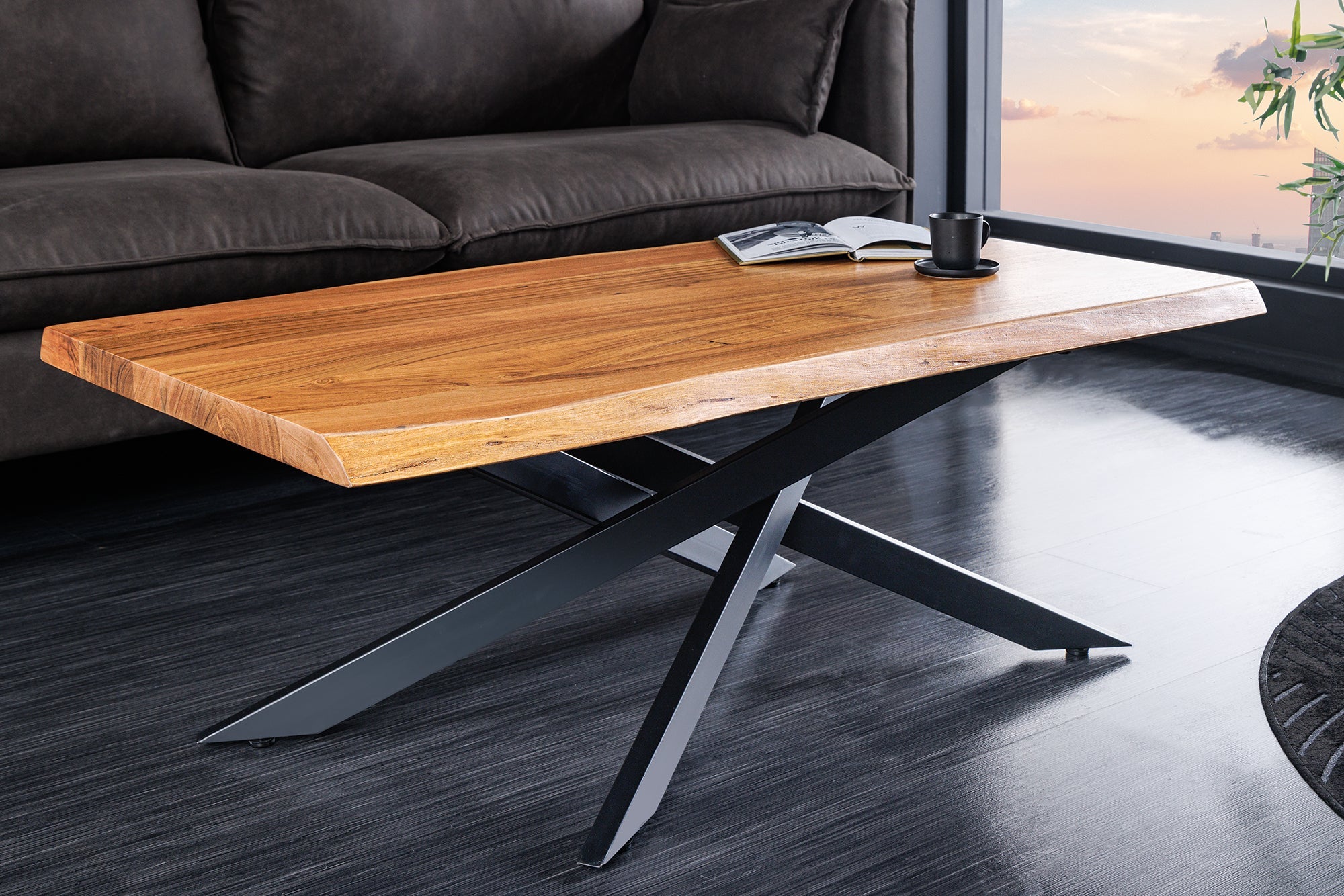 Table basse en bois massif MAMMUT 110 cm acacia noir plateau 3,5 cm bord arbre