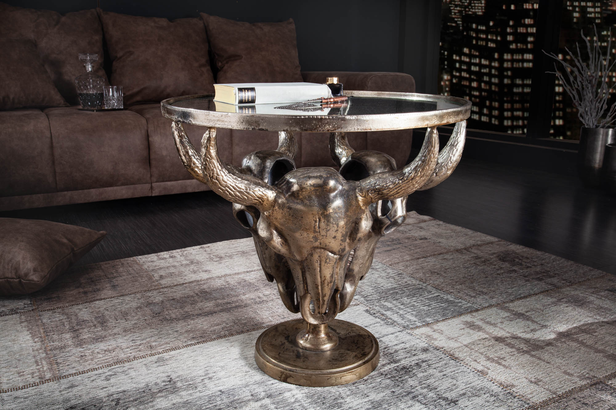 table-basse-extravagante-matador-56cm-tete-de-taureau-en-bronze-avec-plateau-en-verre_39881 (inv)
