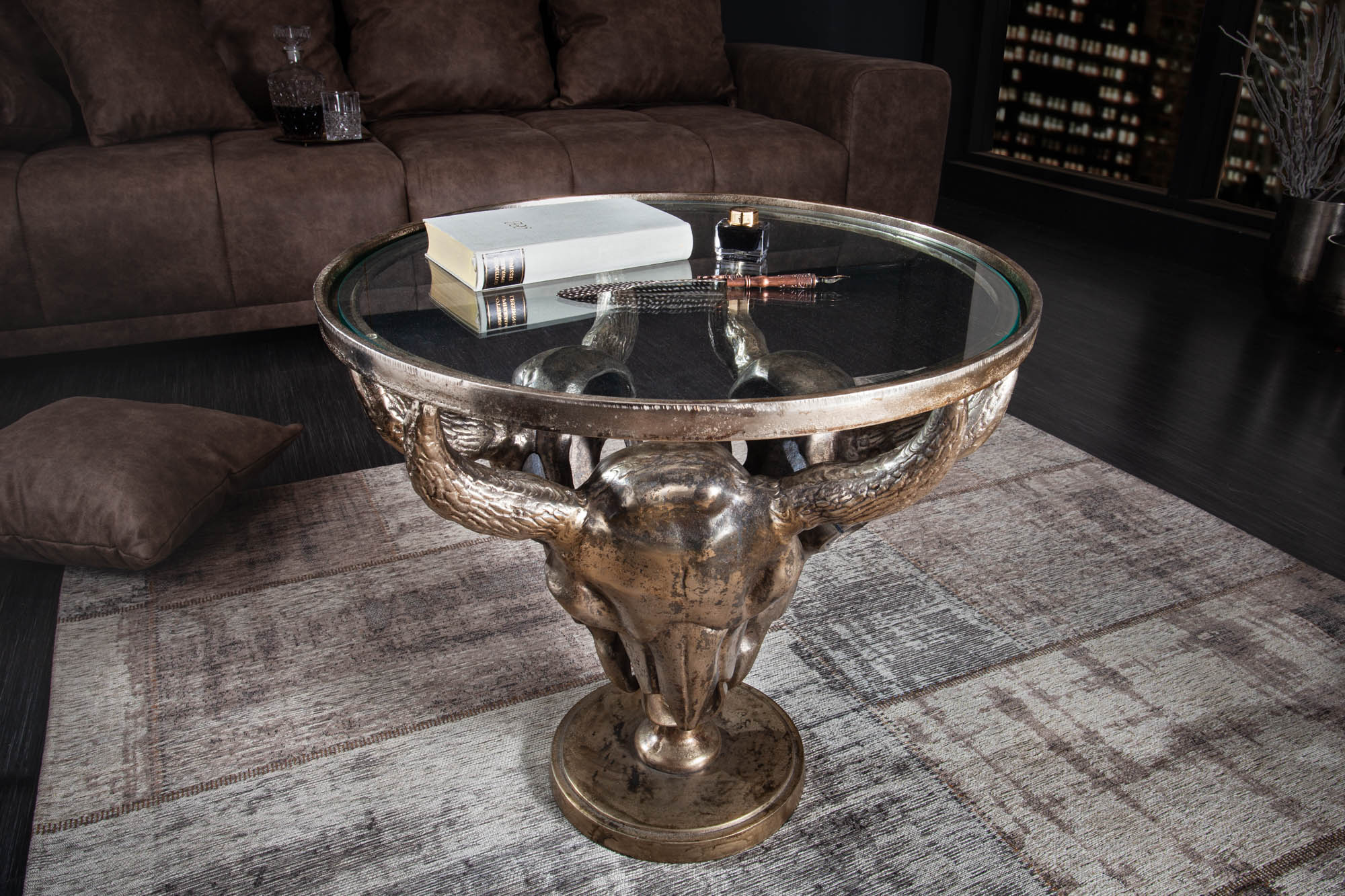 Table basse extravagante MATADOR 56cm tête de taureau en bronze avec plateau en verre