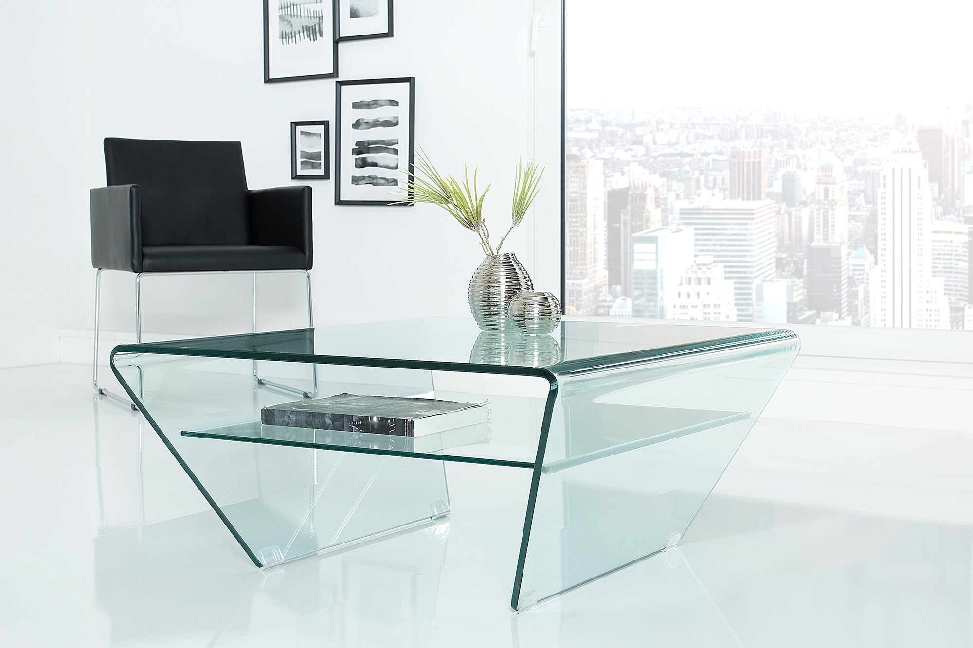 Table basse moderne en verre FANTOME 70cm trapèze avec étagère transparente