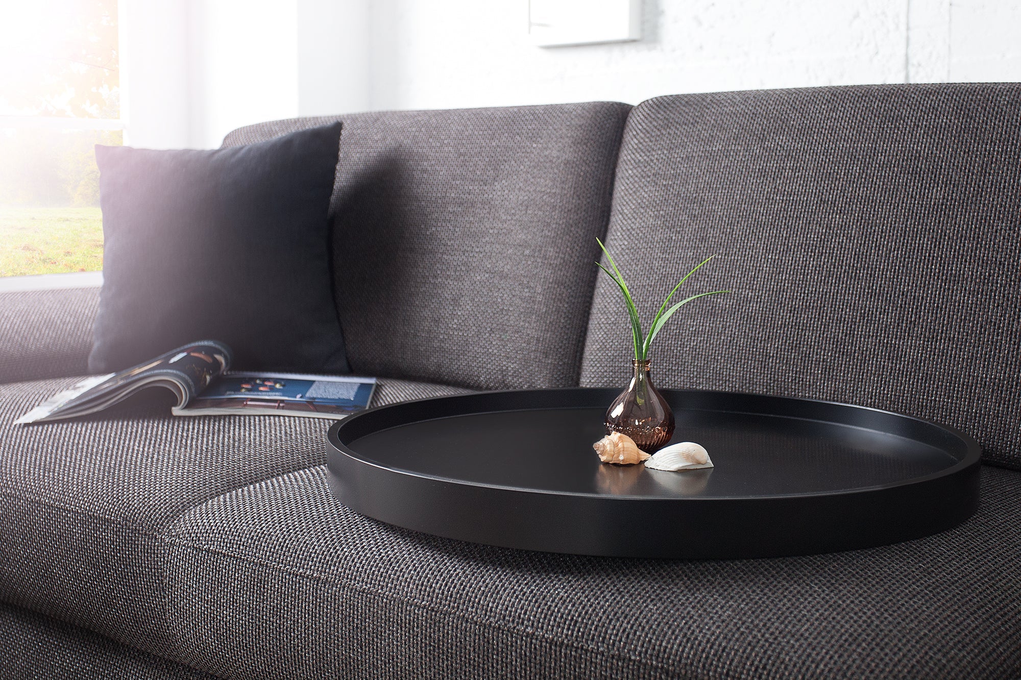 Table basse MODULAIRE extravagante 60 cm ronde en cuivre noir mat avec plateau