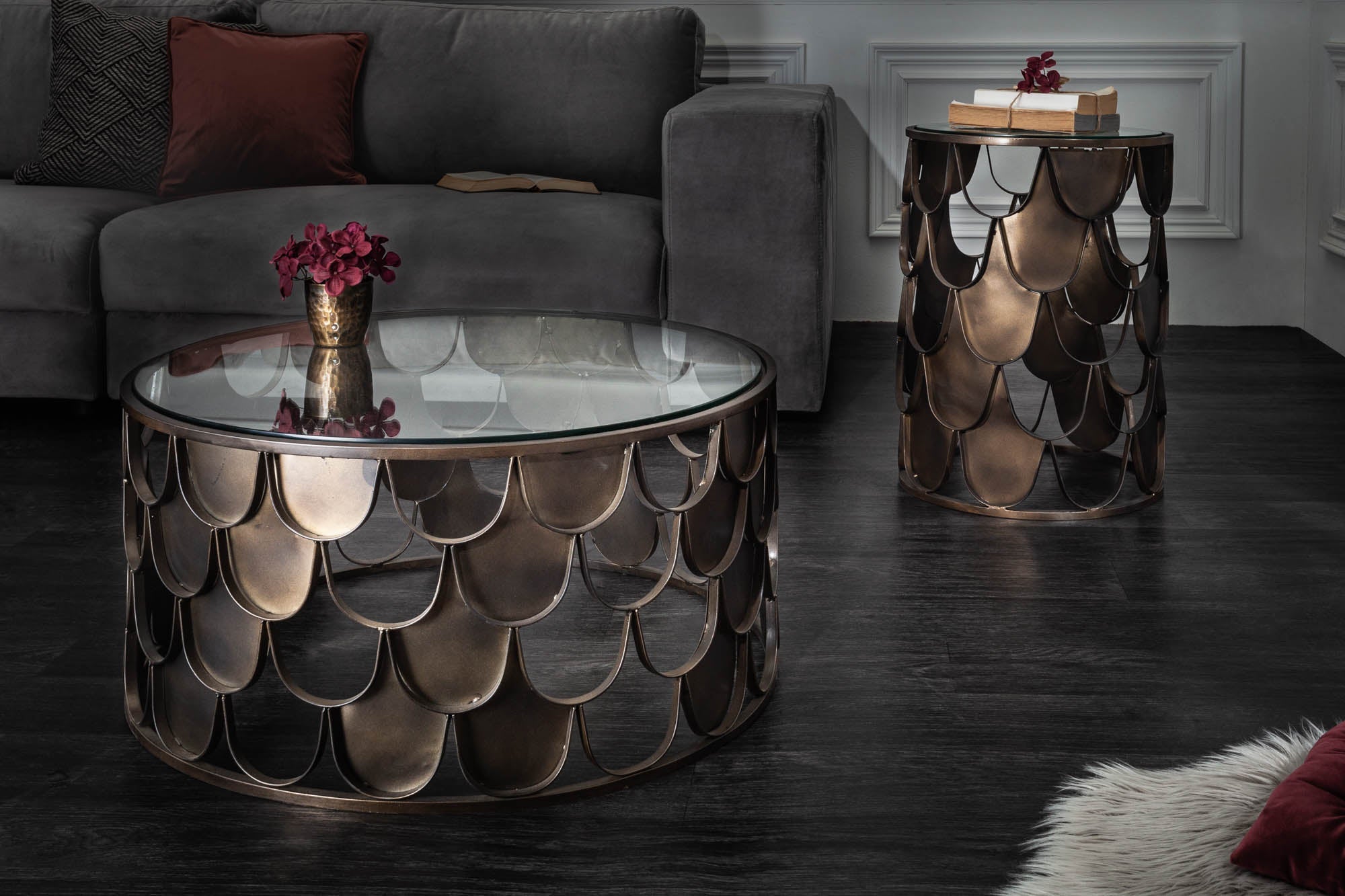 Table basse ronde ABSTRACT 60cm laiton antique métal verre design industriel écailles de poisson