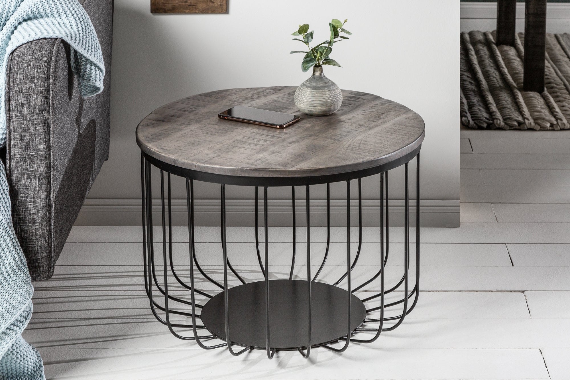 Table basse ronde FACTORY LOFT 60cm bois de manguier massif gris structure métal noir fait main