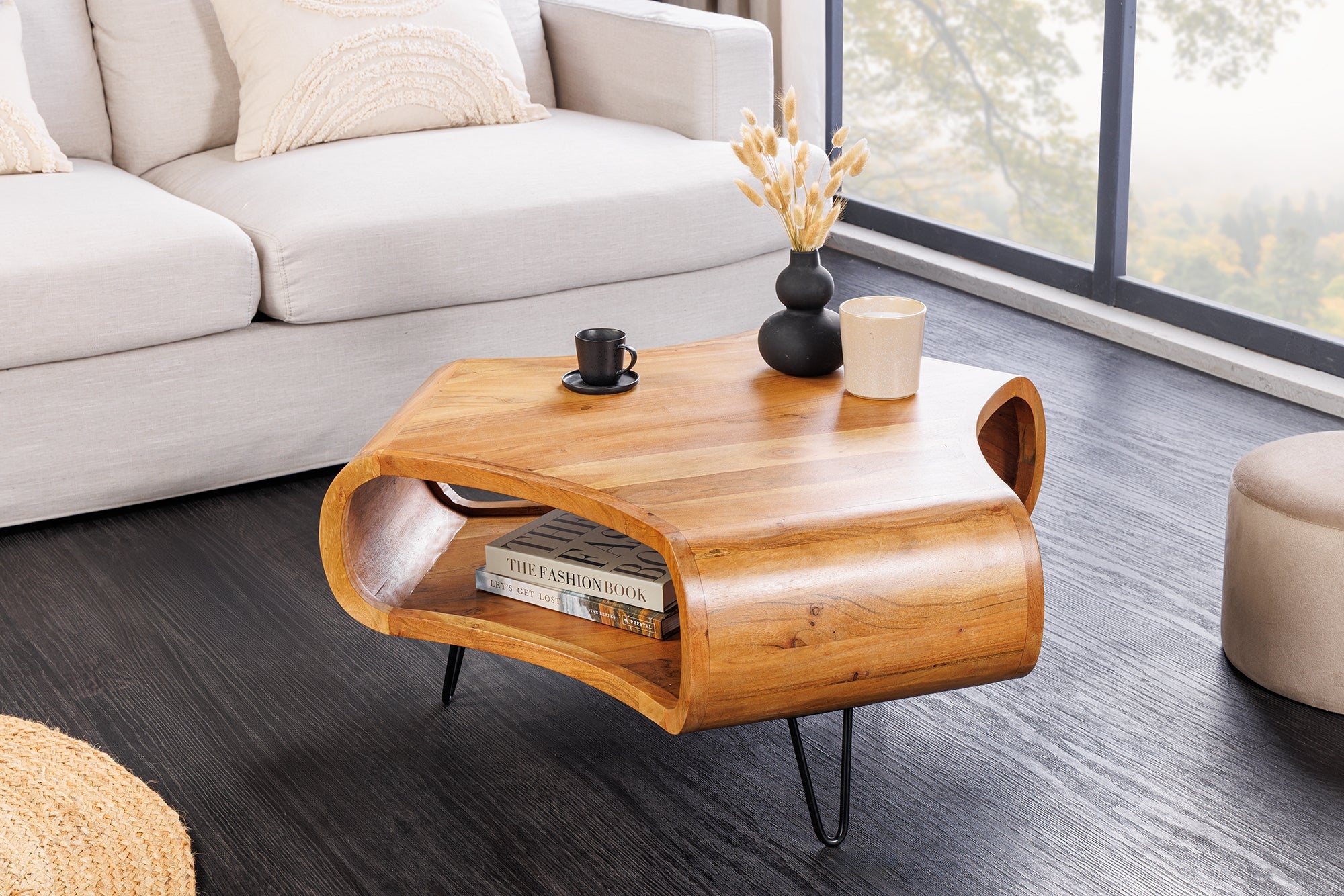 Table basse solide ORGANIC LIVING 90cm en bois d’acacia finition miel marron avec espace de rangement