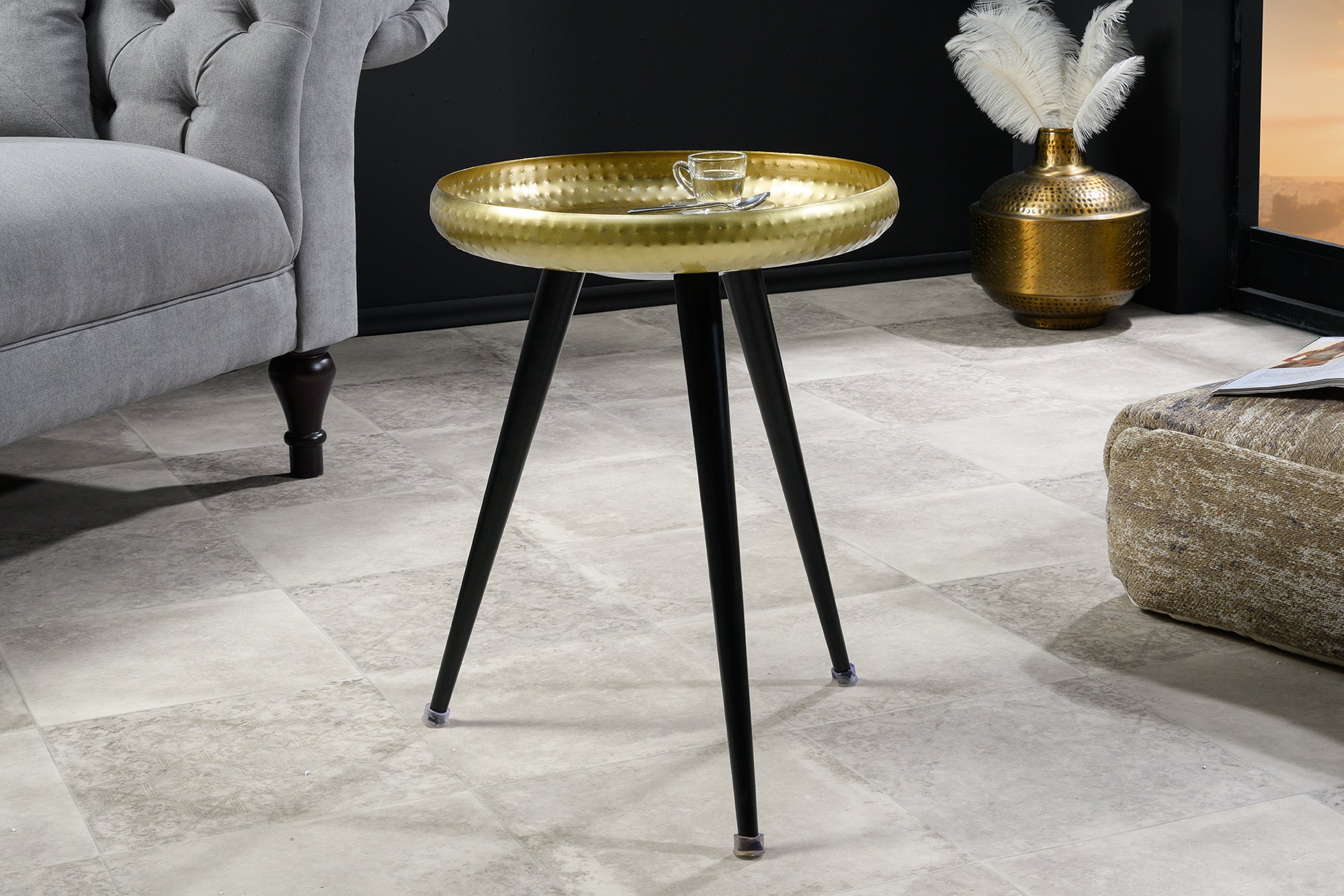 Table d'appoint artisanale ORIENT 55cm laiton doré ronde métal martelé design