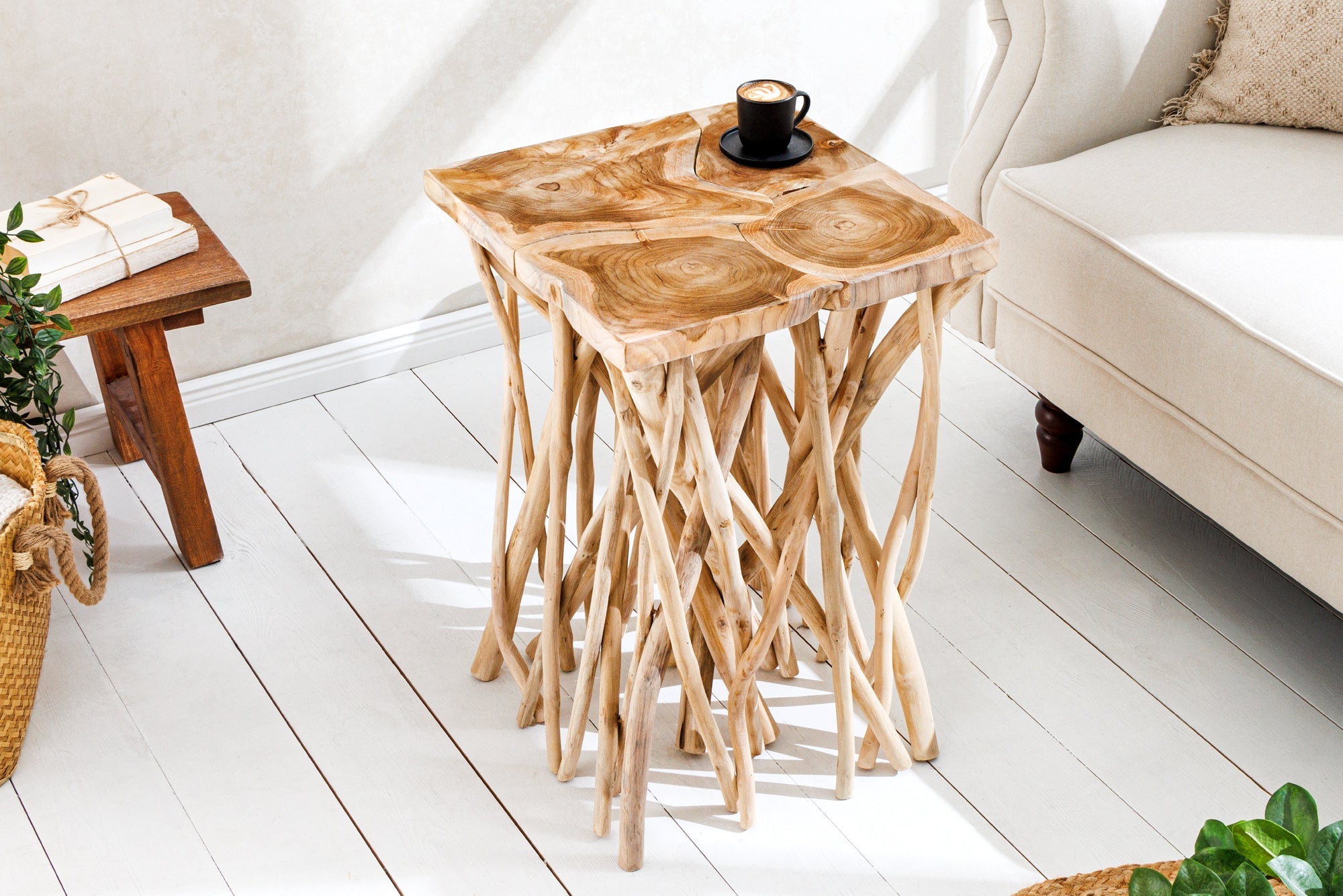 table-dappoint-square-wood-massive-driftwood-60-cm-in-teak-naturel-design-on-pilotis_44715 (inv)