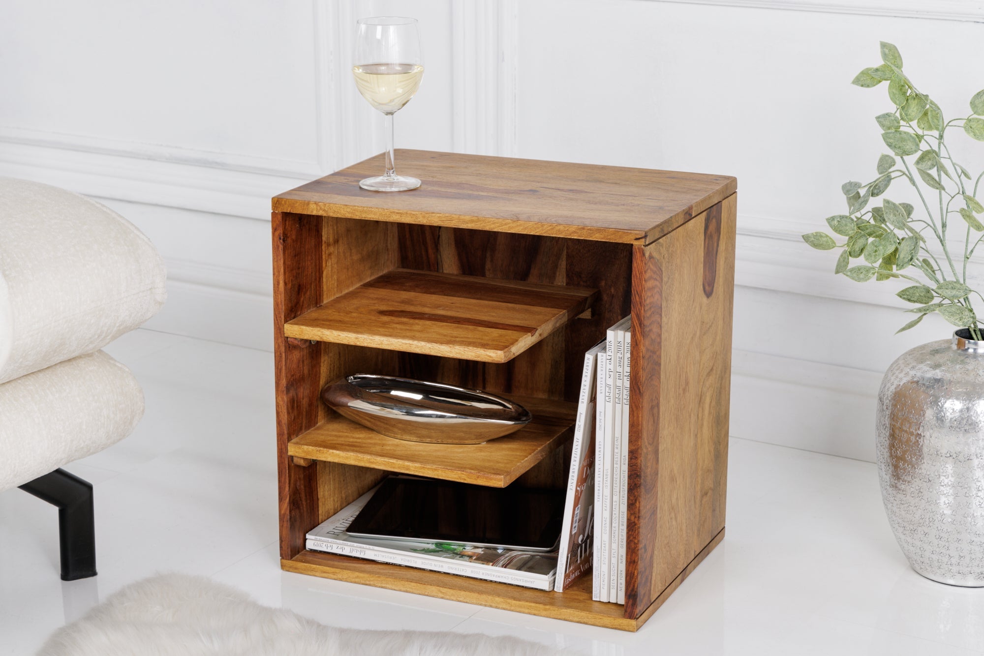 table-dappoint-en-bois-massif-cubus-45-cm-marron-finissage-pierre-de-sheesham-etagere-table-de-chevet_41136 (inv)