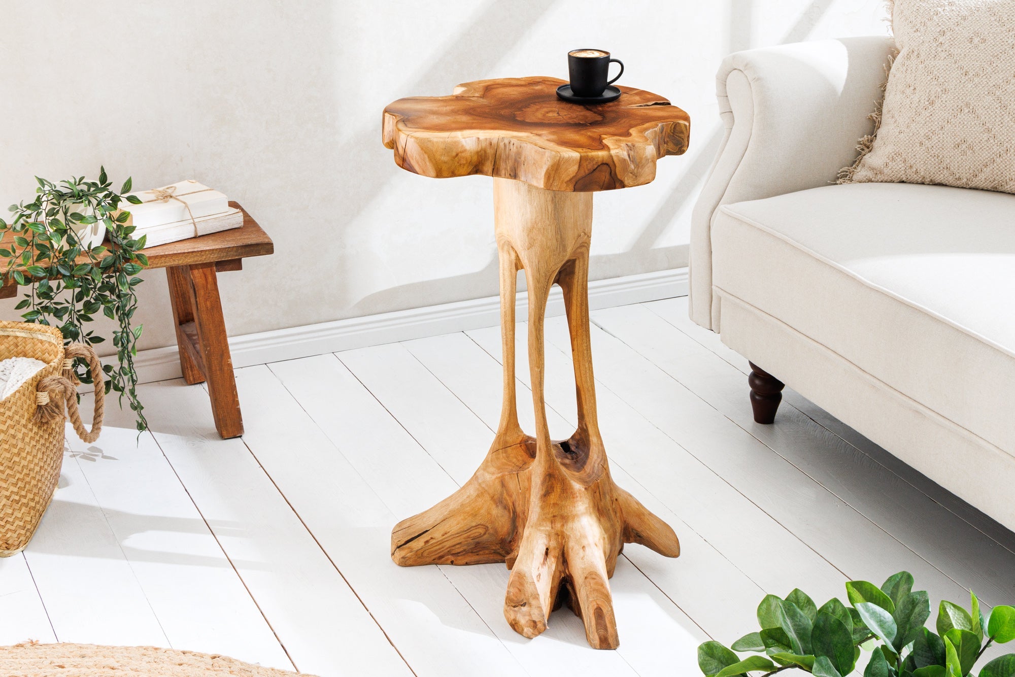 ROOT Mesa auxiliar de madera maciza de 70 cm en madera de raíz de teca natural con diseño de zanco