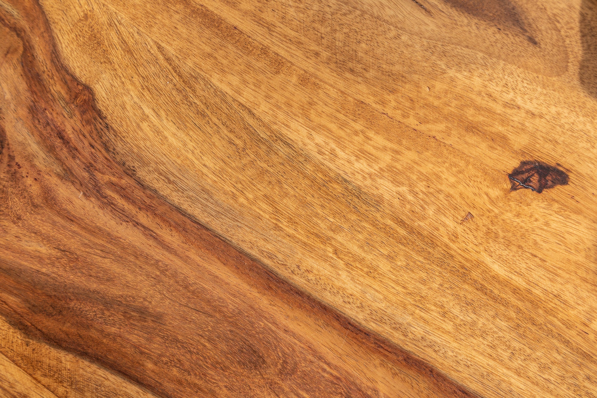 SCORPION mesa auxiliar de madera maciza 45cm marrón Acabado piedra Sheesham Patas de horquilla Espacio de almacenamiento