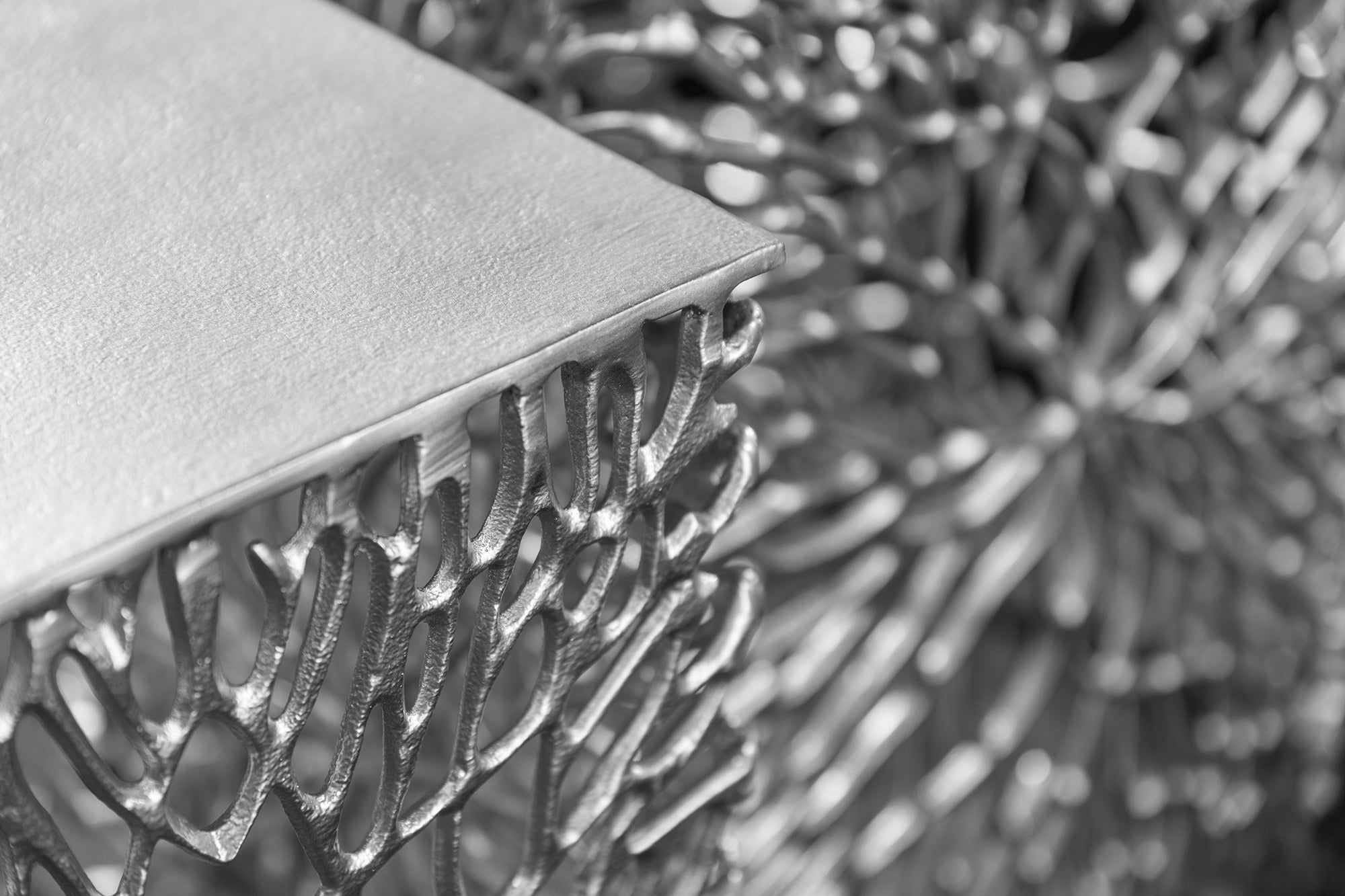 Mesa auxiliar de filigrana, set de 2, HOJA ABSTRACTA, 45 cm, plata, hecha a mano