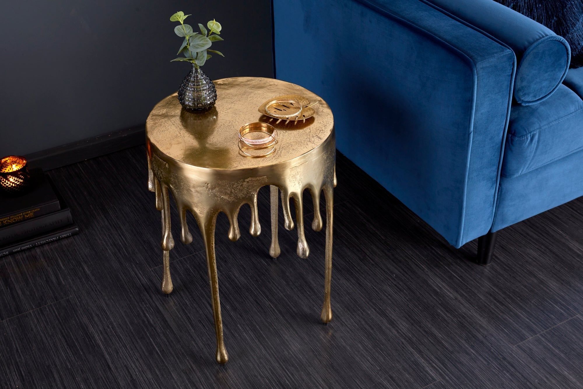 table-dappoint-extravagante-liquid-line-50cm-design-goutte-dor-metal-aluminium-ronde_39882 (inv)