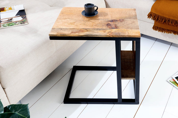 Table d'appoint moderne CONCIERGE 60 cm en bois de manguier naturel avec espace de rangement et structure en métal