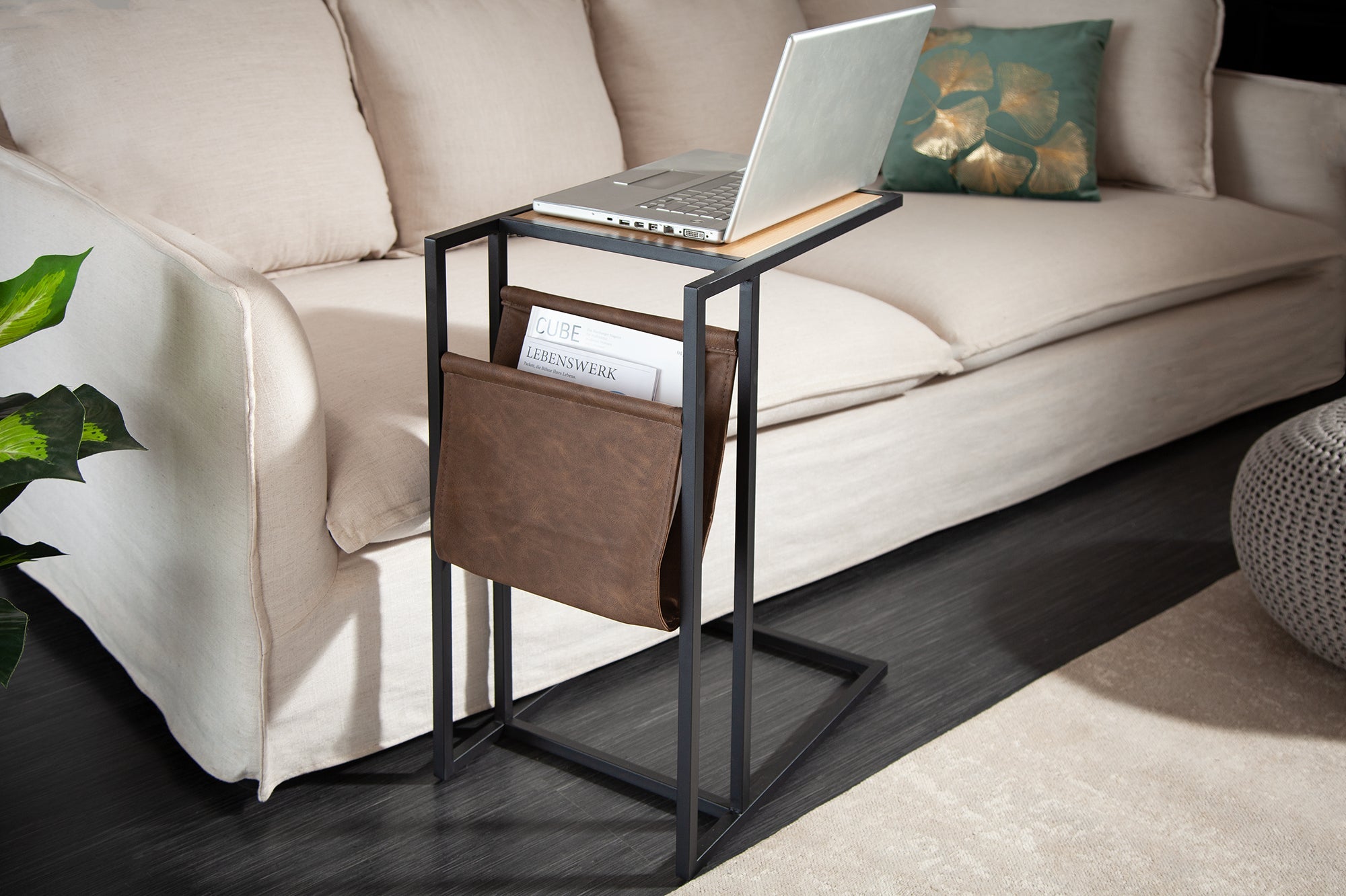LOFT mesa auxiliar moderna 65 cm diseño roble mesa para portátil con estante estructura de metal negro