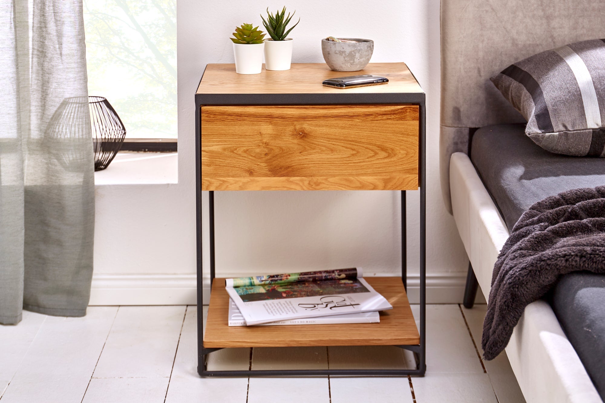 table-dappoint-modern-scorpion-50cm-design-chene-sauvage-table-de-chevet-en-metal-avec-tiroir_39709 (inv)