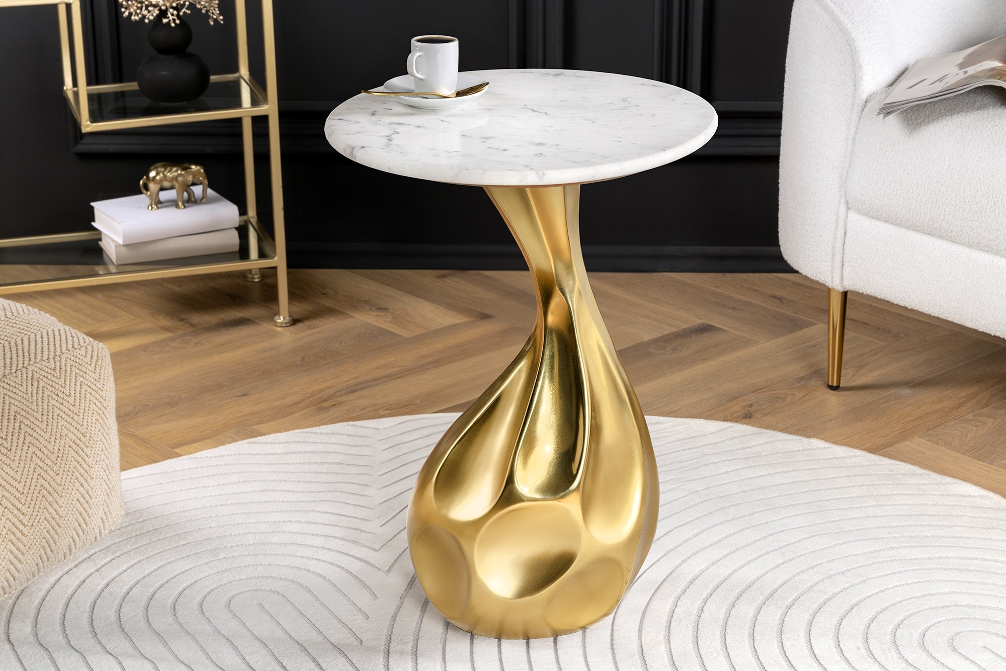 TEAR Mesa auxiliar redonda de 60 cm en oro blanco con tapa de mármol hecha a mano