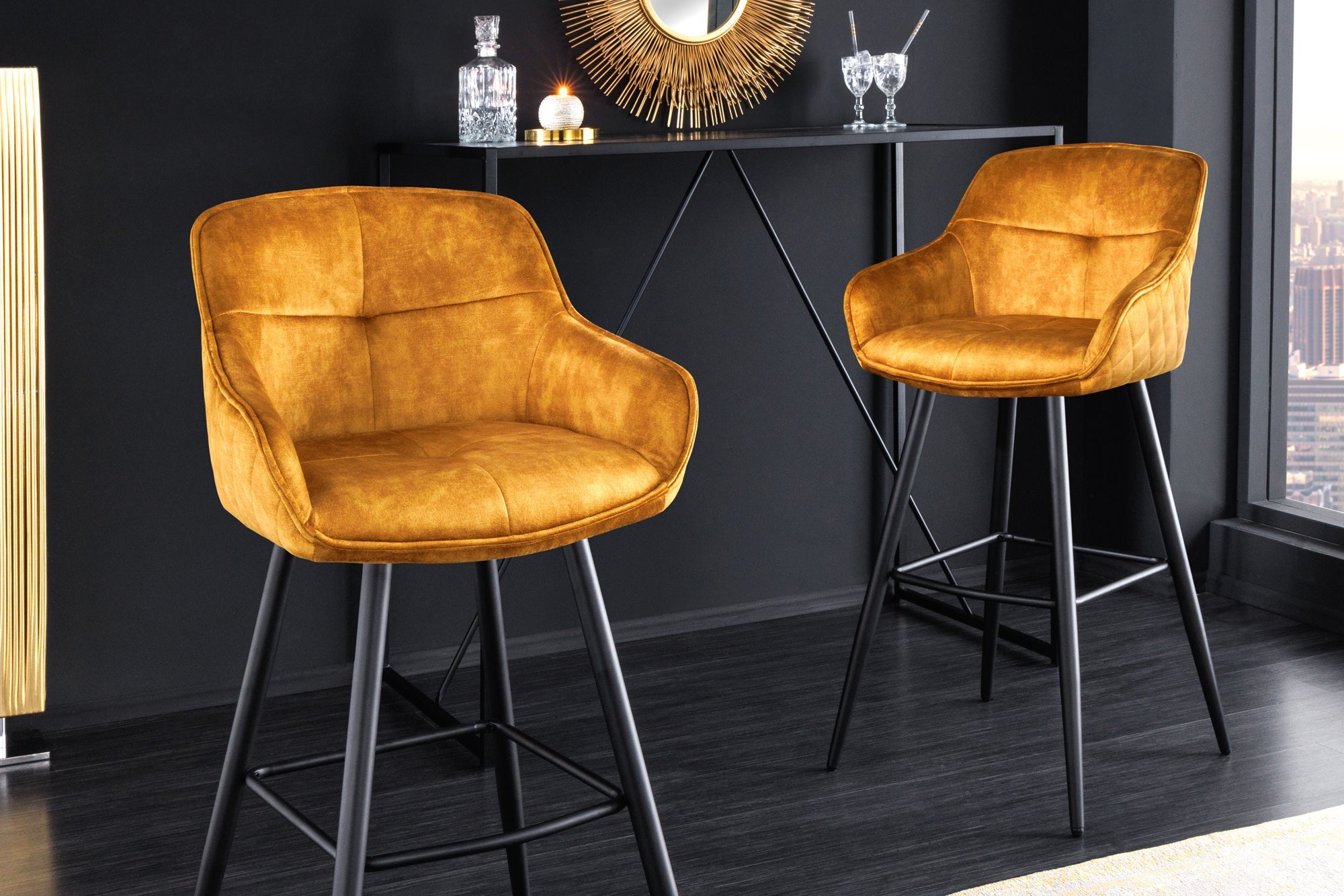 Tabouret de bar design EUPHORIA velours jaune moutarde pieds métal noir chaise de bar avec dossier