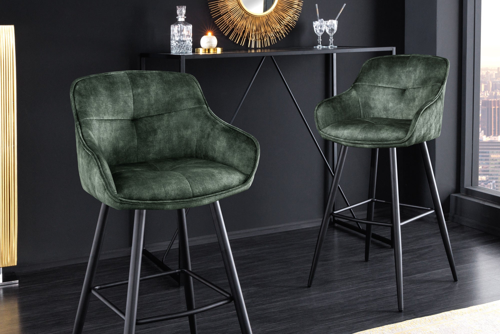 Tabouret de bar design EUPHORIA velours vert foncé pieds en métal noir chaise de bar avec dossier