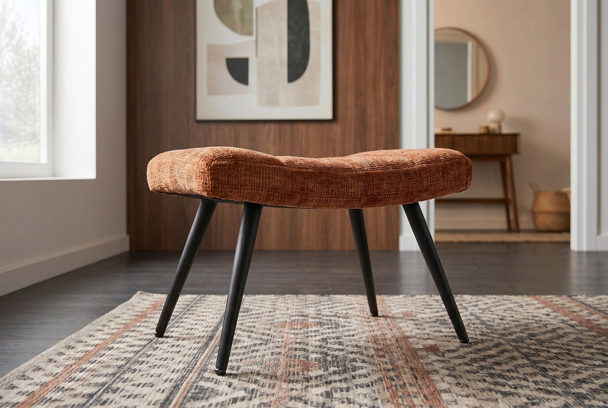 Tabouret moderne SCANDINAVIA chenille marron rouille Cremona pieds en métal repose-pieds