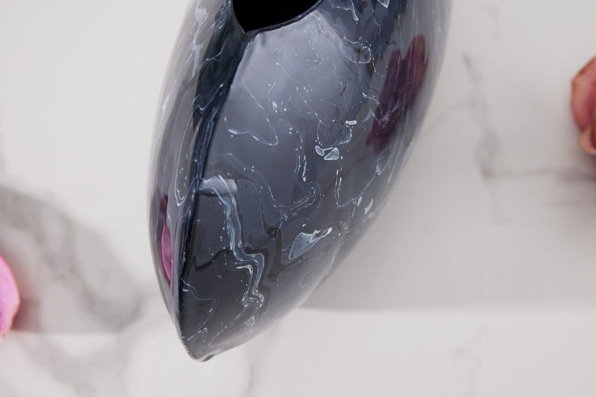Vase décoratif STONE 40cm noir marbré fait main design rétro