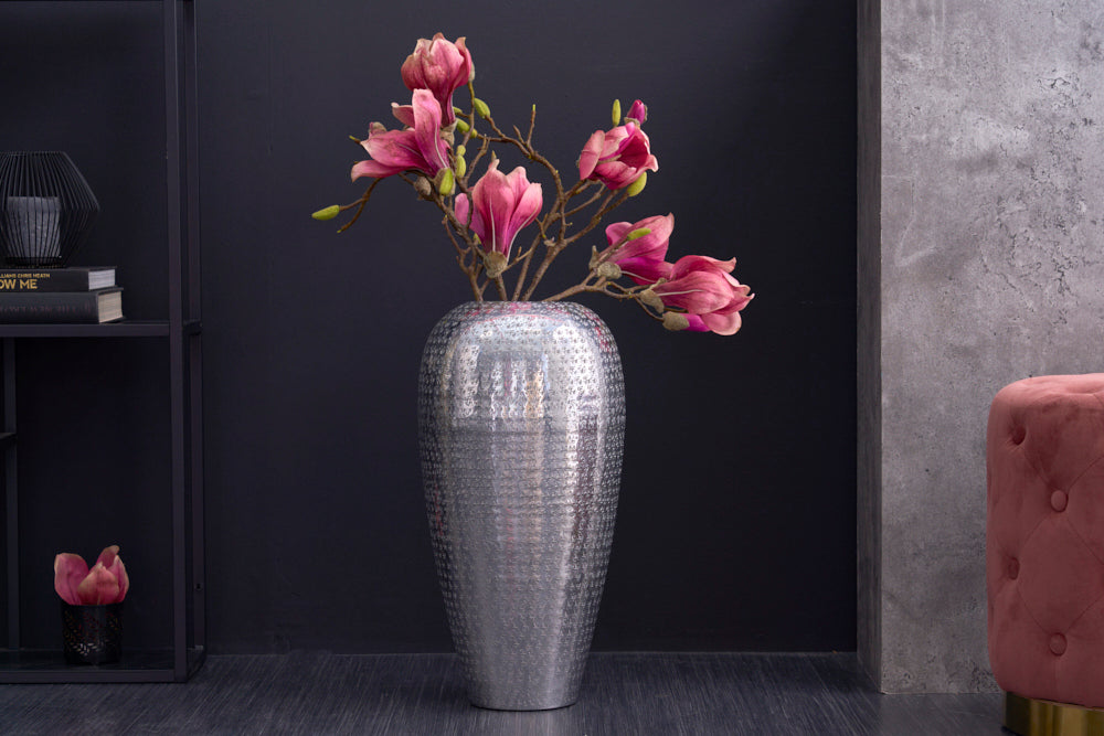 Vase élégant ORIENTAL 50cm argent au design marteau sauvage