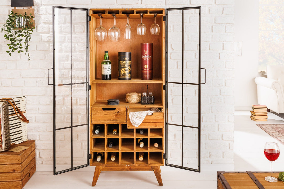 Vitrine solide SEVEN SEAS 150cm pin naturel portes industrielles meuble de bar en métal