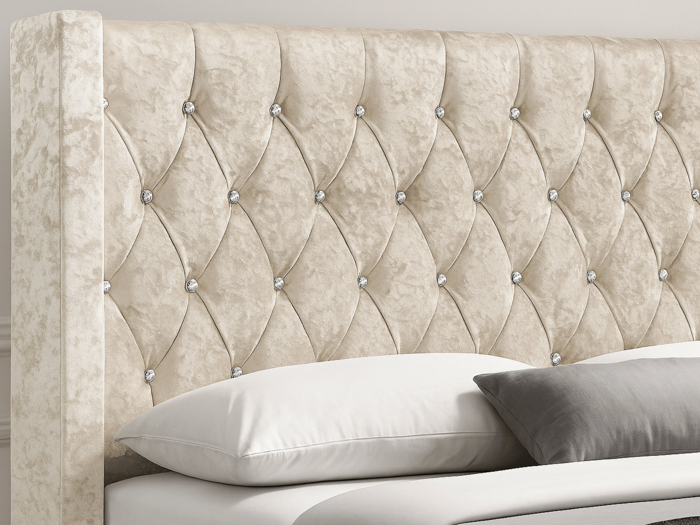 Cama Lillian de terciopelo acolchado con strass - Diseño elegante