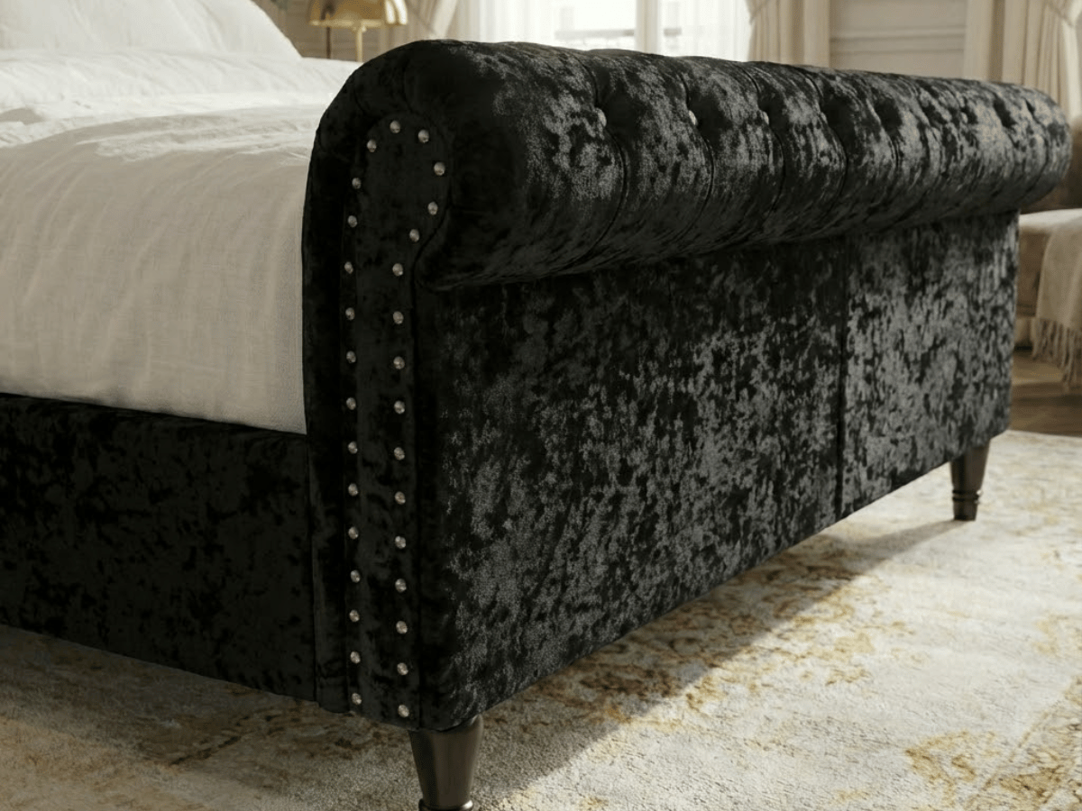 Cama Lisa – Cama tapizada con somier de láminas incluido