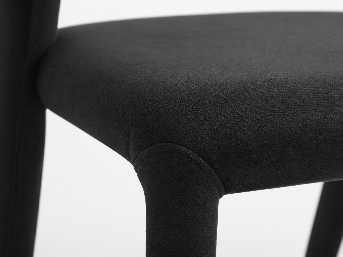 Lot de 4 chaises Madeleine — velours anti-taches & design enveloppant