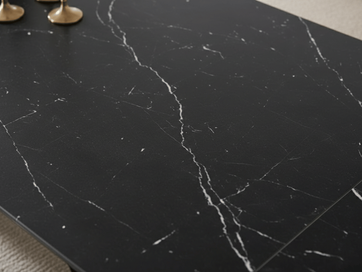 Table à manger extensible MASDAR en céramique – 180 cm fermée / 260 cm ouverte