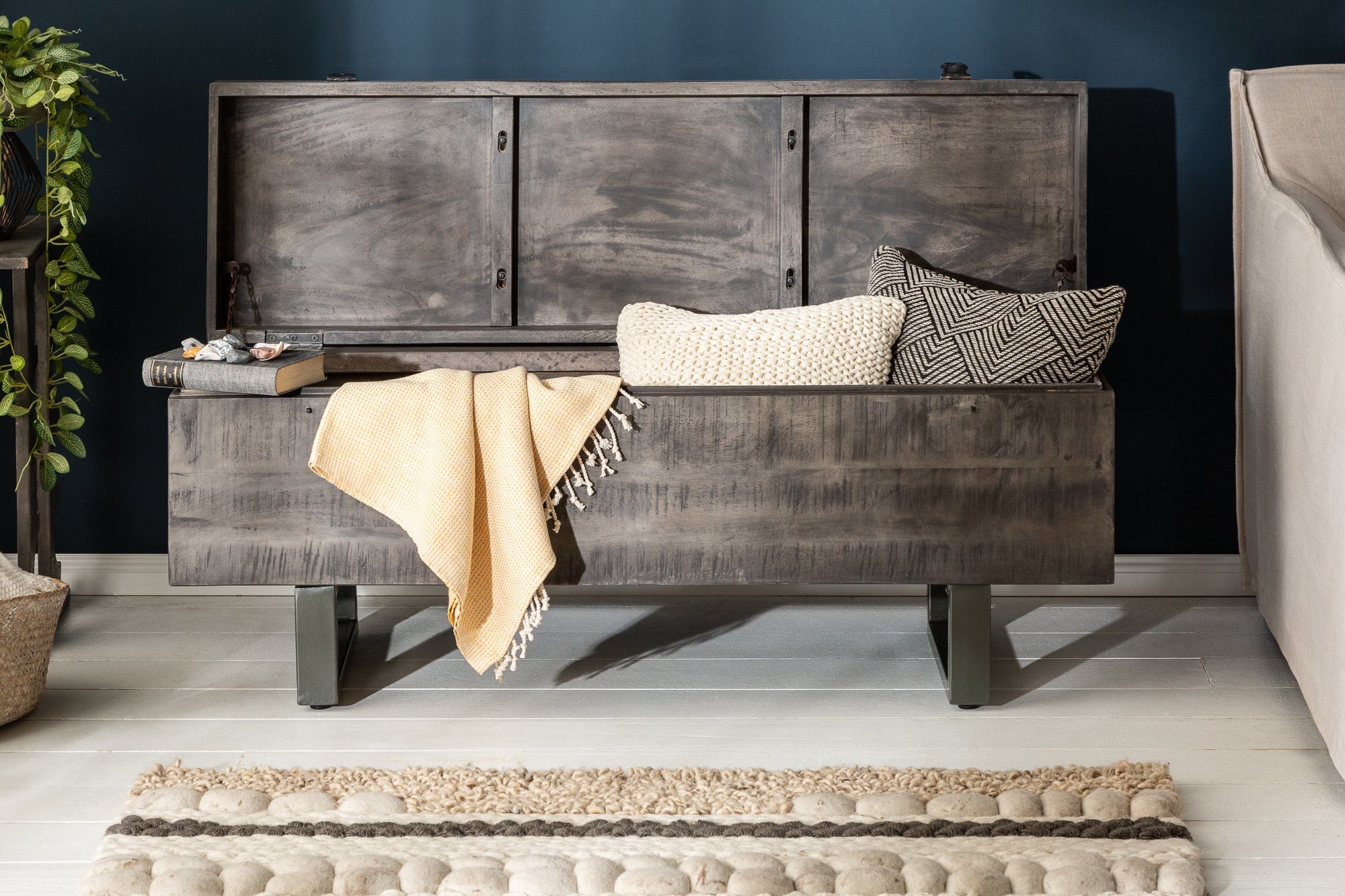 Banc coffre industriel FACTORY LOFT 115cm banc gris bois de manguier