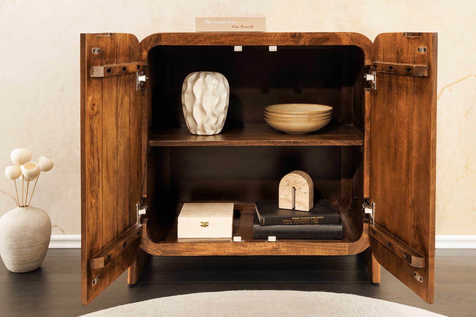 Buffet bas carré BRASIL 75cm meuble deux compartiments en bois massif de manguier marron