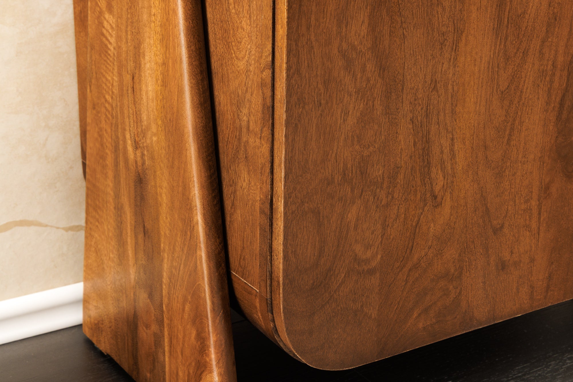 Buffet bas carré BRASIL 75cm meuble deux compartiments en bois massif de manguier marron