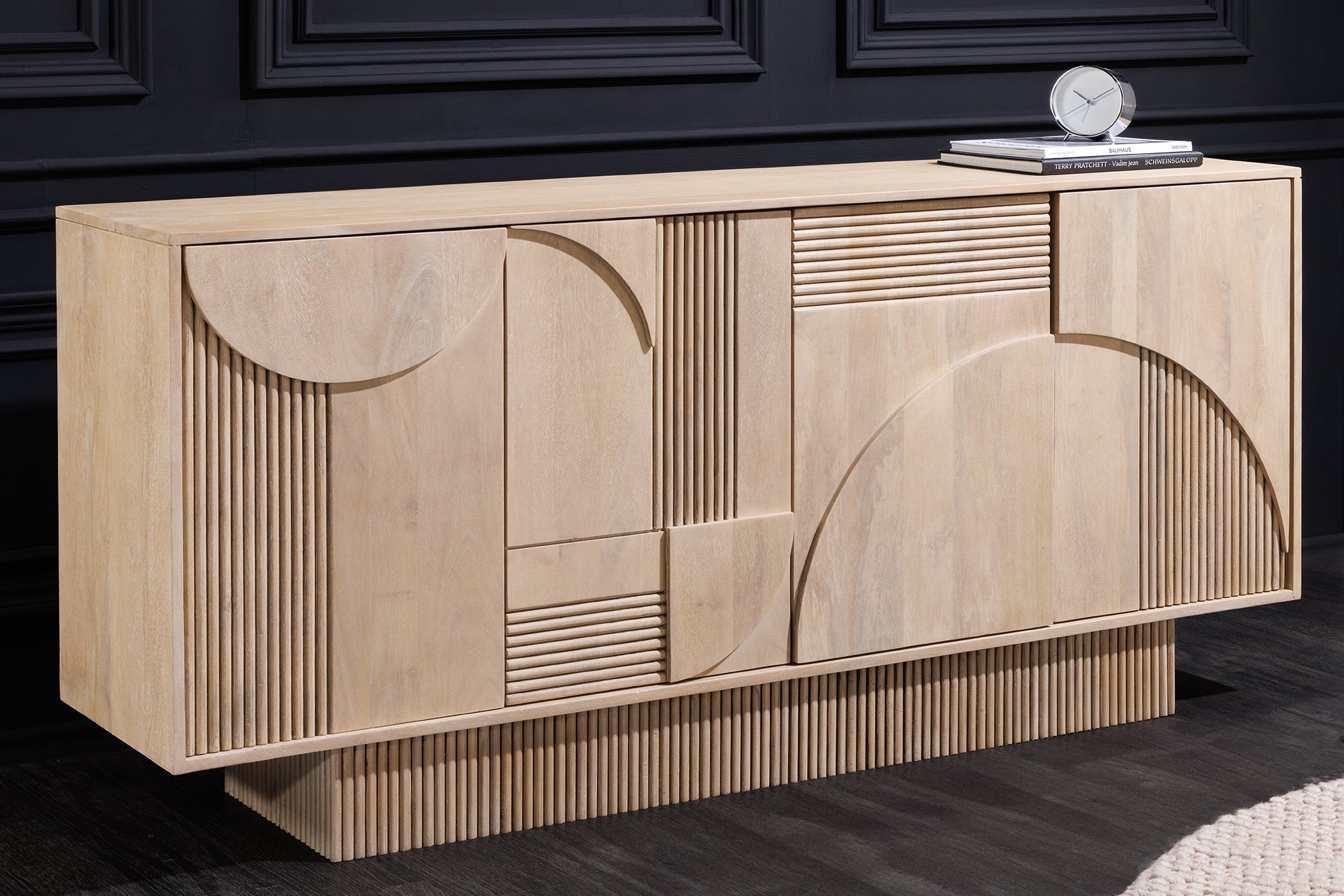 Buffet design ART DECO 170cm en manguier massif cérusé blanc façade 3D