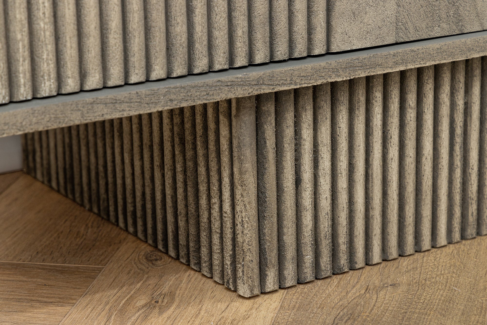 Buffet design ART DECO 170cm gris fumé en manguier massif façade 3D