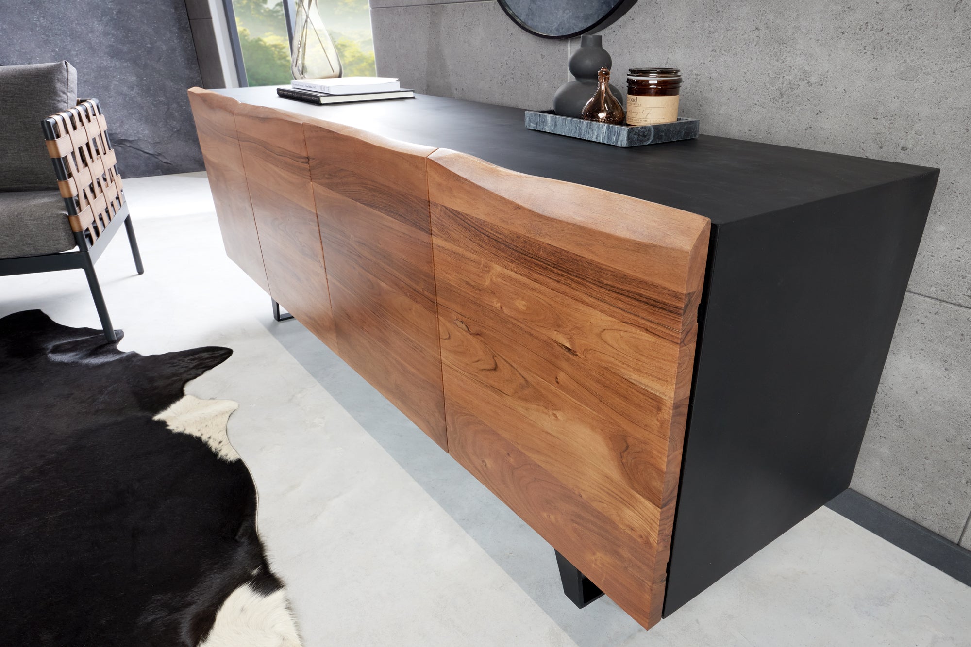 Buffet design industriel ORGANIC ARTWORK 180cm structure en fer et bois d’acacia massif