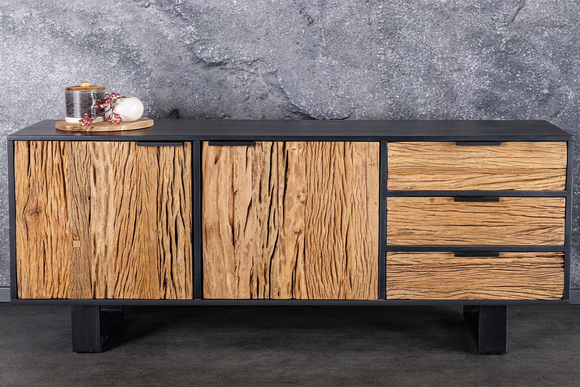 Buffet en bois massif BARRACUDA 150cm teck manguier noir métal recyclé