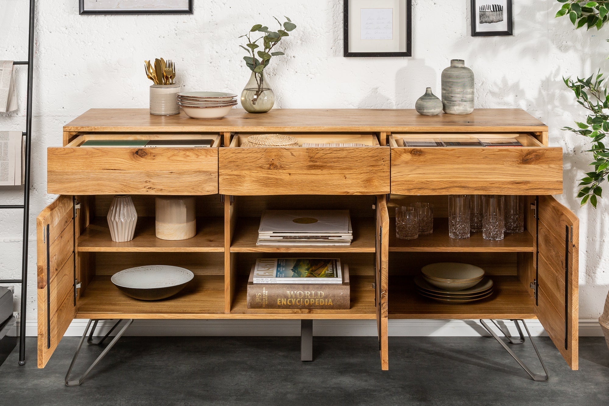 Buffet en bois massif LIVING EDGE 160cm chêne sauvage métal bord d’arbre noir avec tiroirs