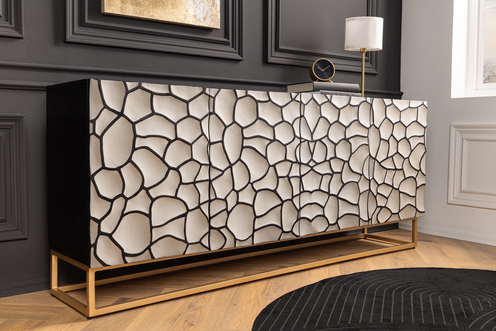 Buffet en bois massif VULCANO 180cm blanc noir manguier avec sculptures 3D structure en métal fait main doré