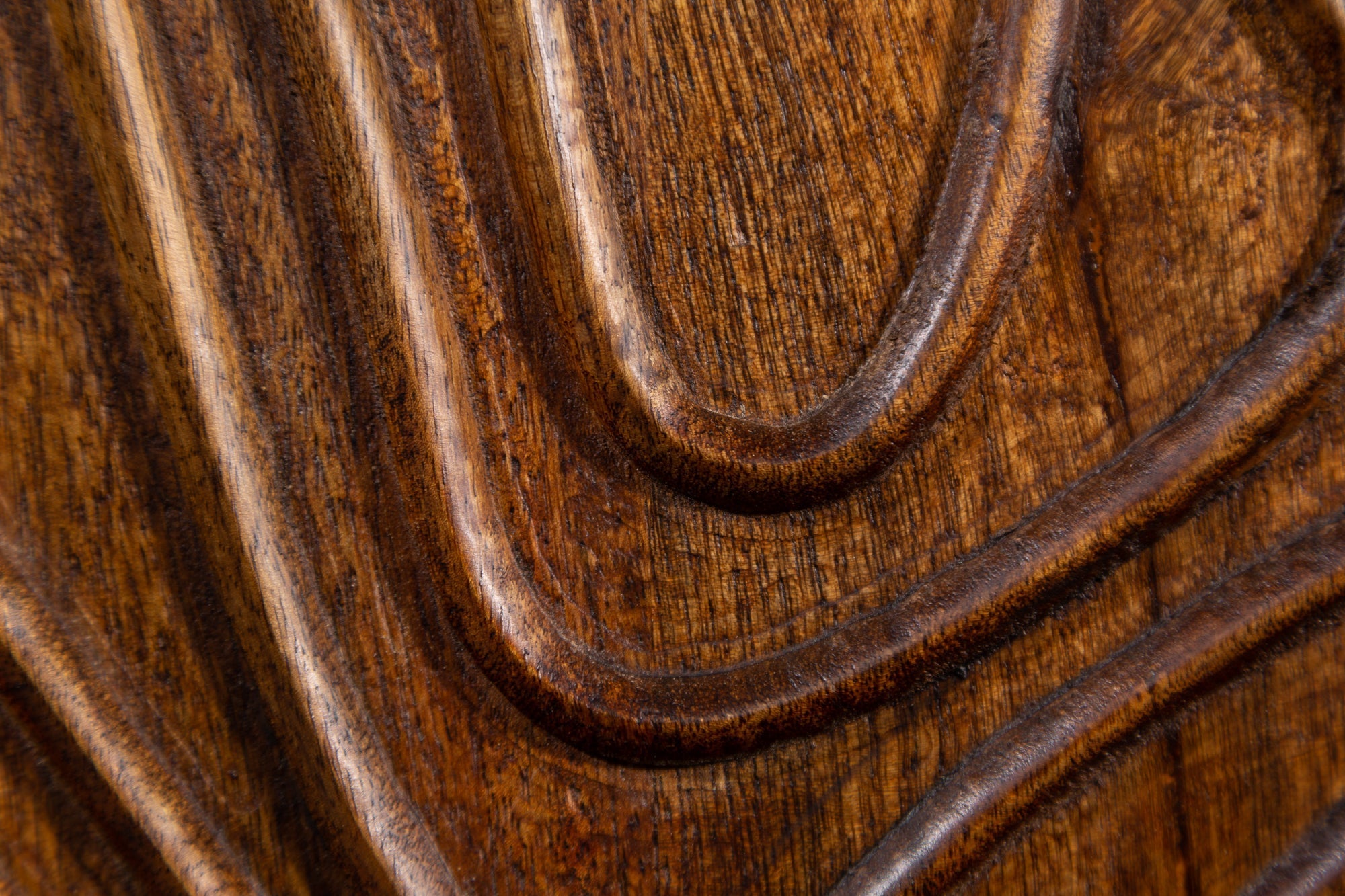 Buffet fabriqué à la main FLUID 160 cm en bois de manguier avec des sculptures 3D élaborées